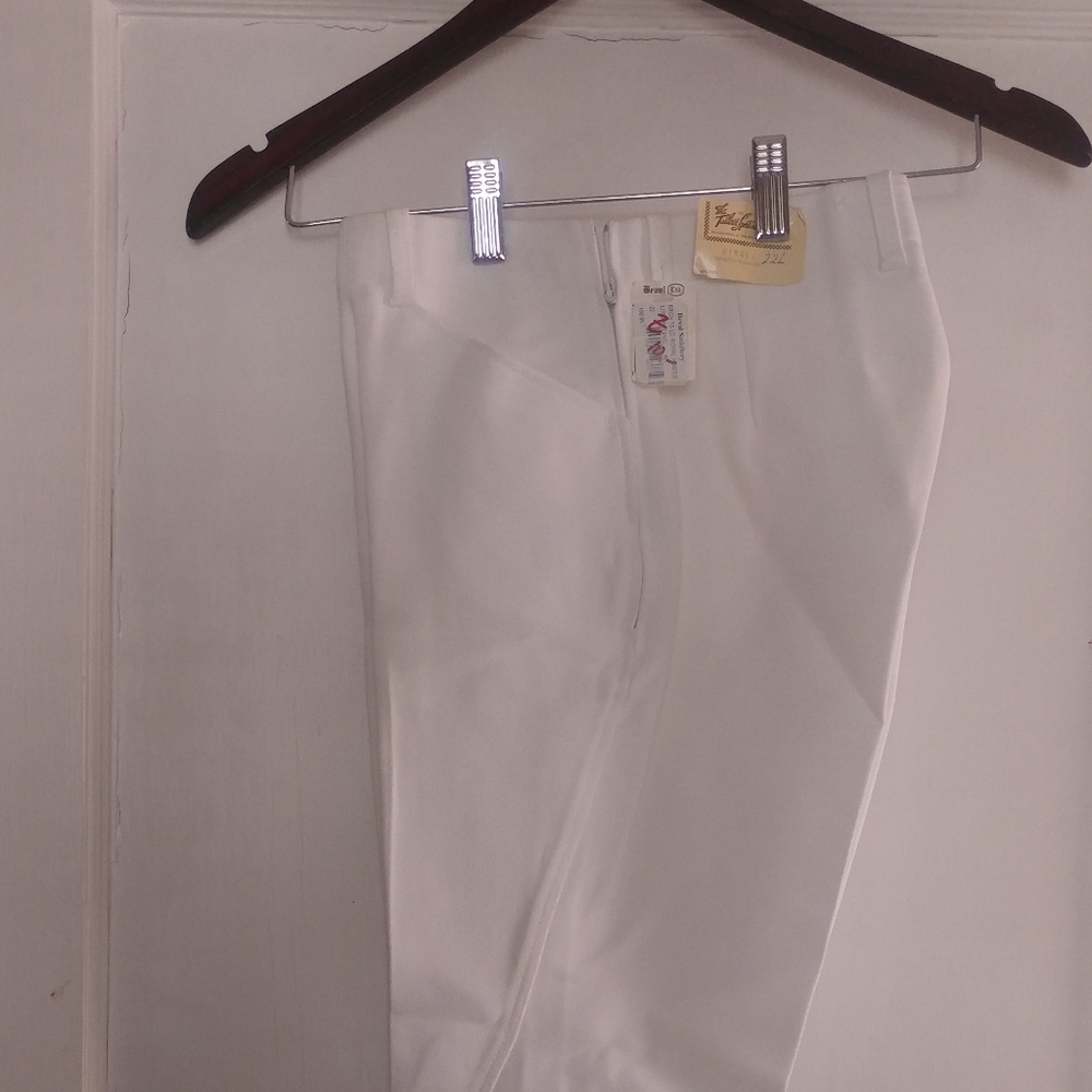 The Tailored sportsman, NWT, 22L, white breeches